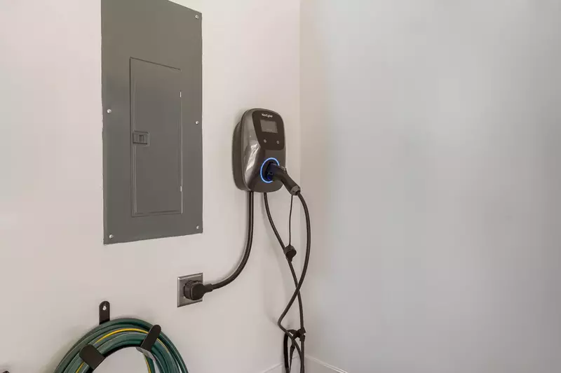 EV Charger