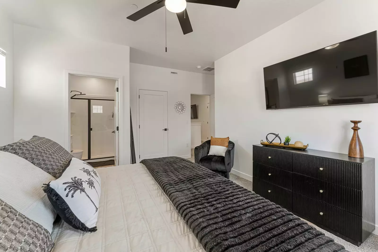 King Bedroom