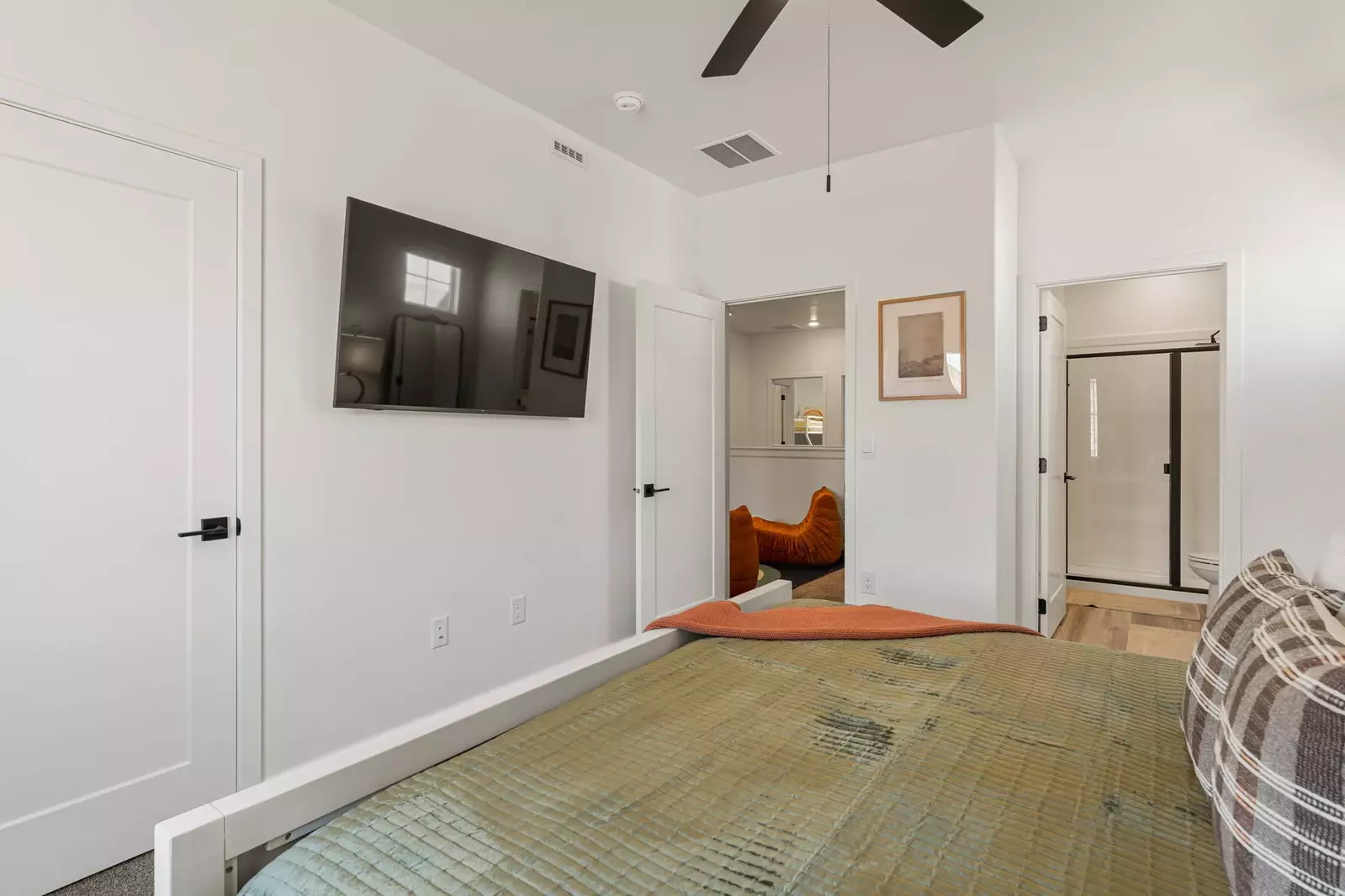 King Bedroom