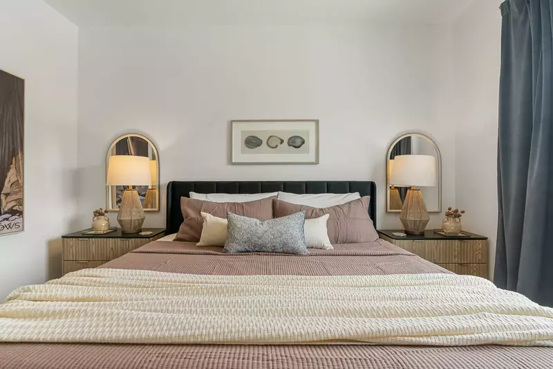 King Bedroom