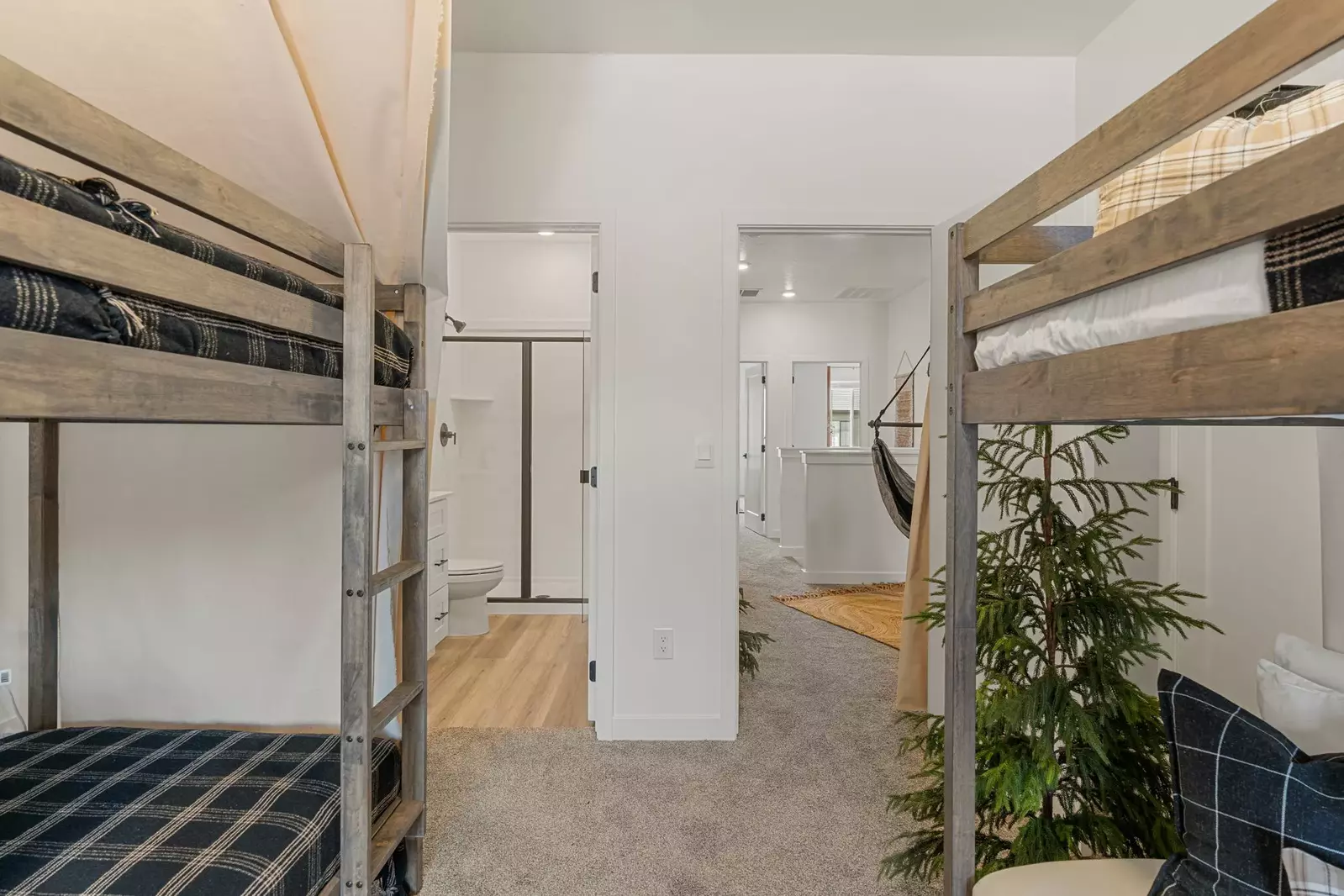 4 Twin/Twin Bunk Beds