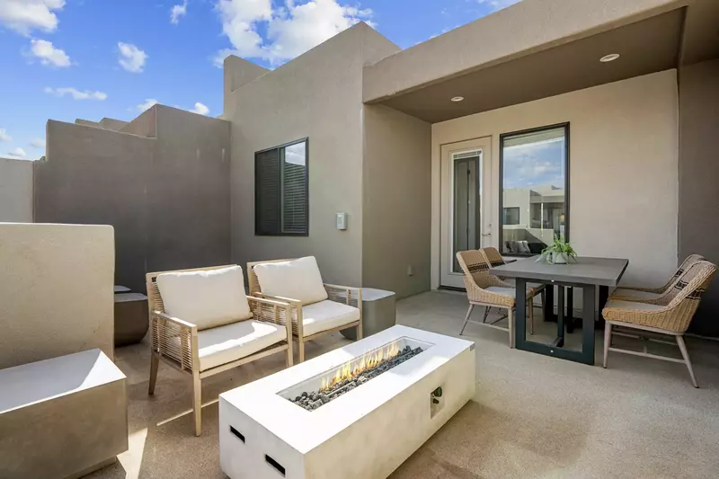 Deck + Fire Table