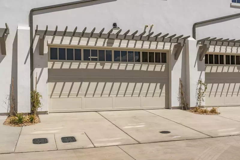 2 Car Garage