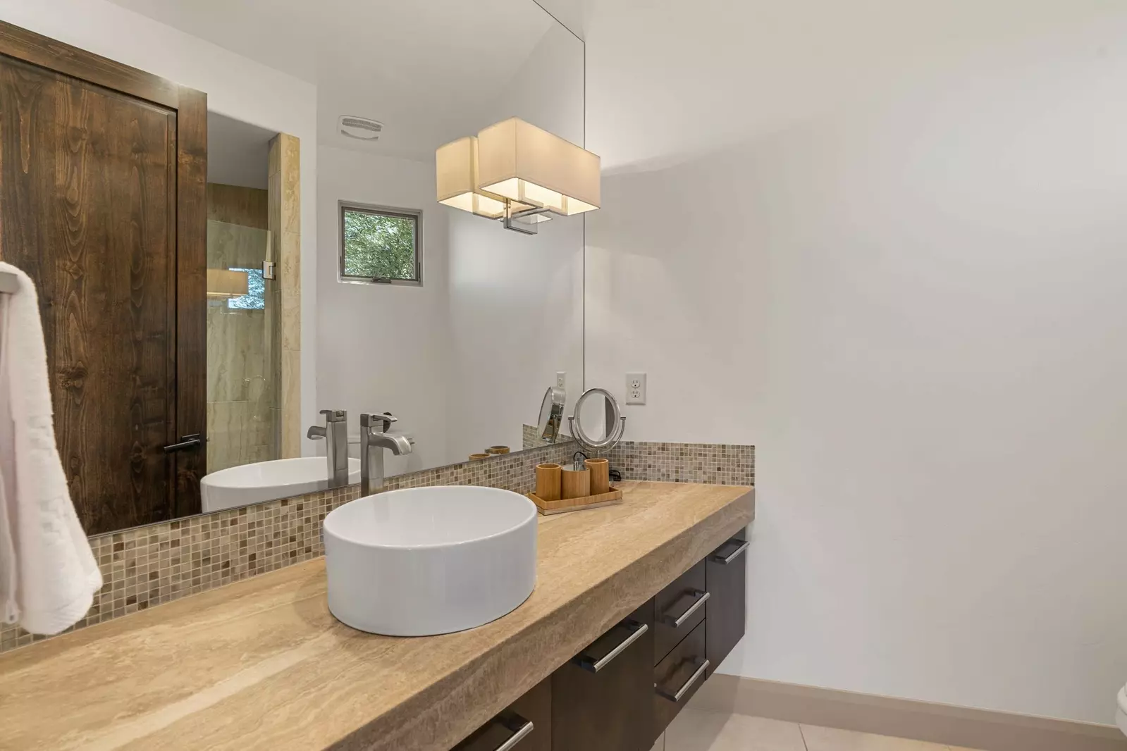 Casita - Bathroom