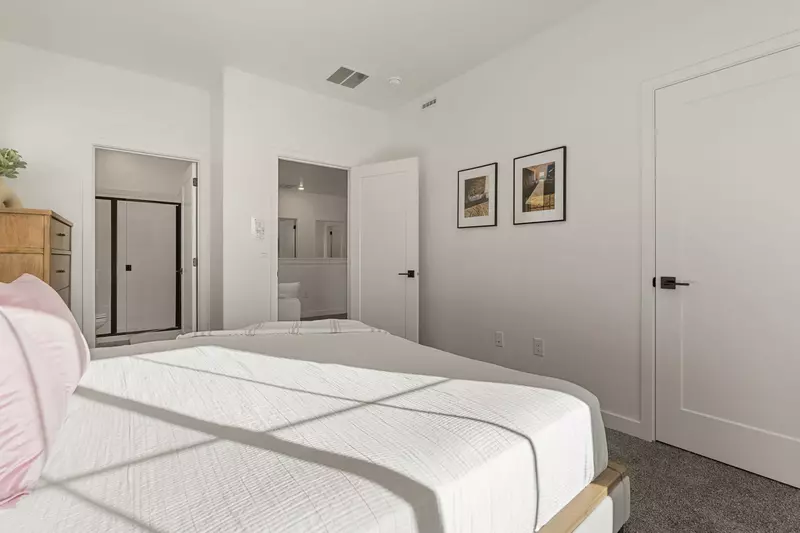King Bedroom