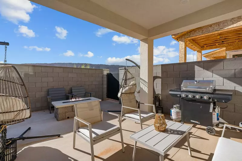 Outdoor Seating + Fire Table