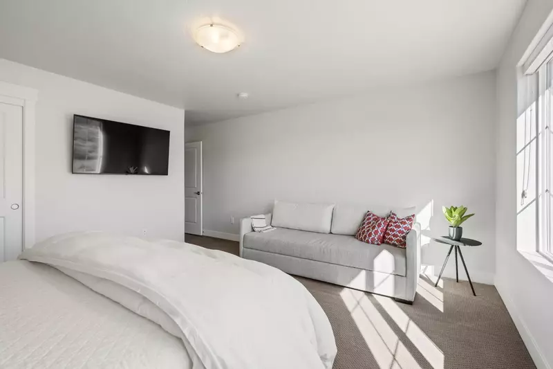 King Bedroom and Queen Sofa Sleeper