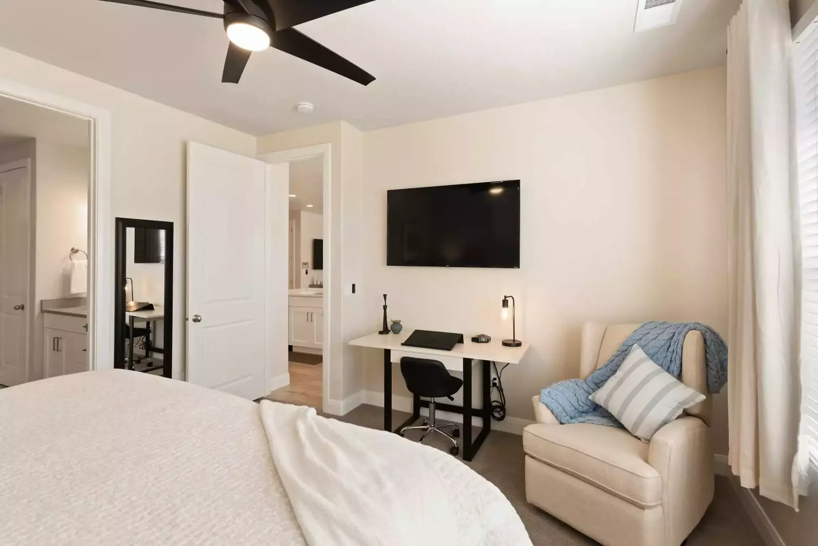 King Bedroom