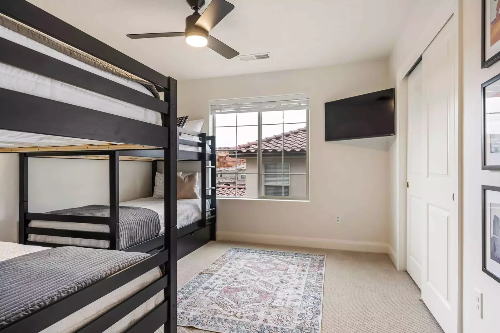 Twin/Twin Bunk, Twin/Twin Bunk with Twin Trundle