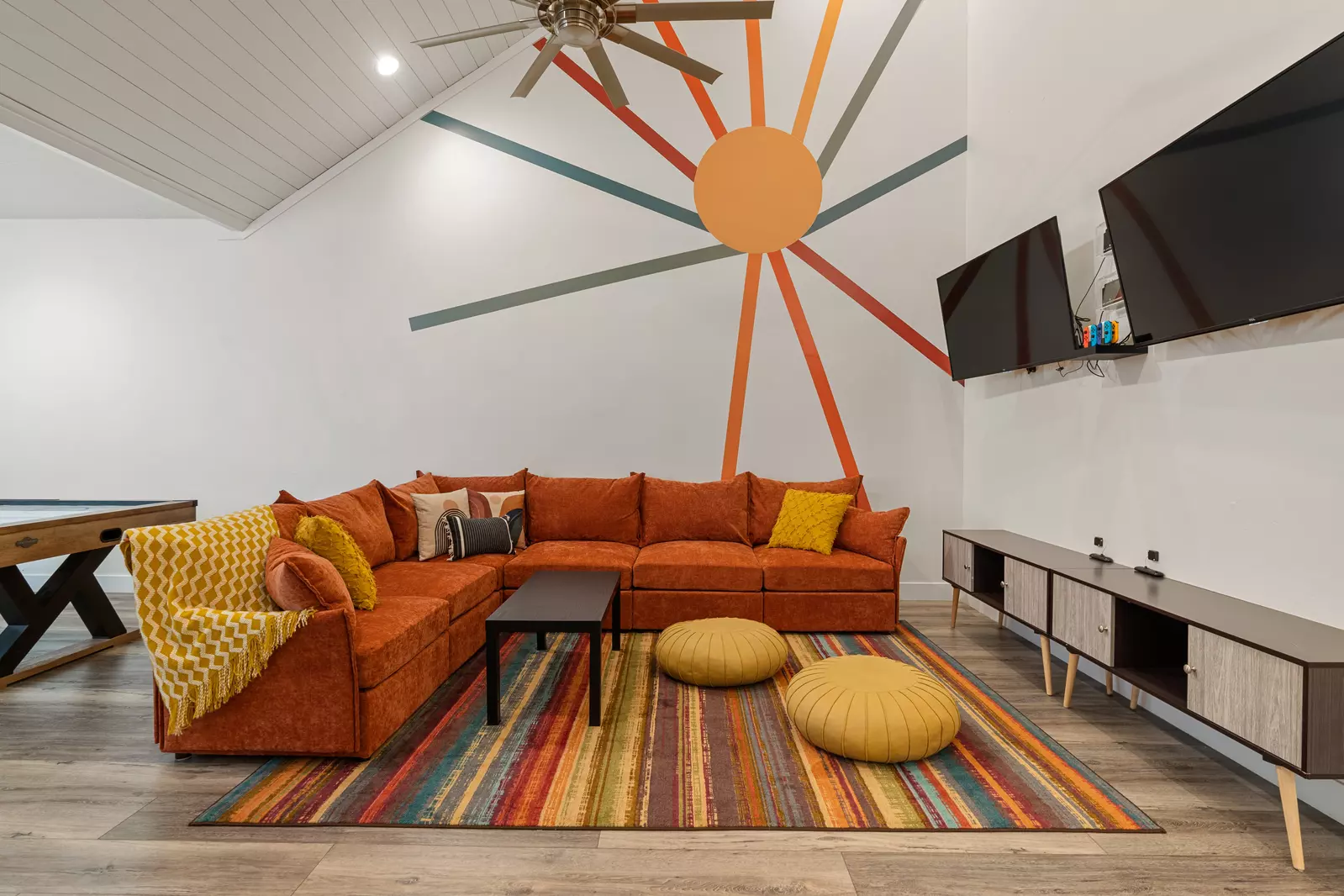 Upstairs Loft Area