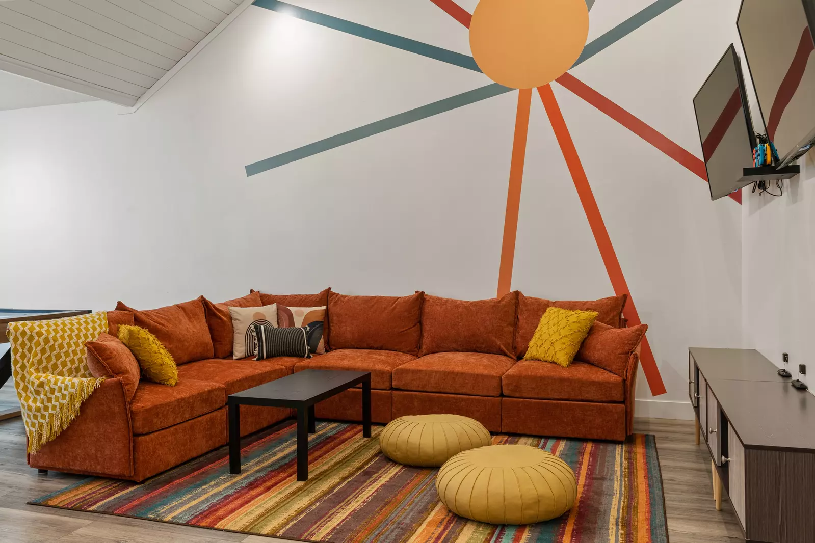 Upstairs Loft Area
