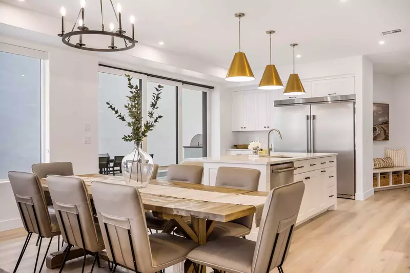 Dining Room/Kitchen