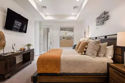 Master King Bedroom