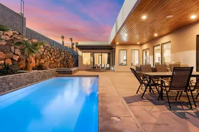 Private Pool and Hot Tub