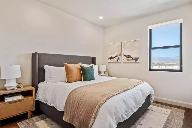 King Bed