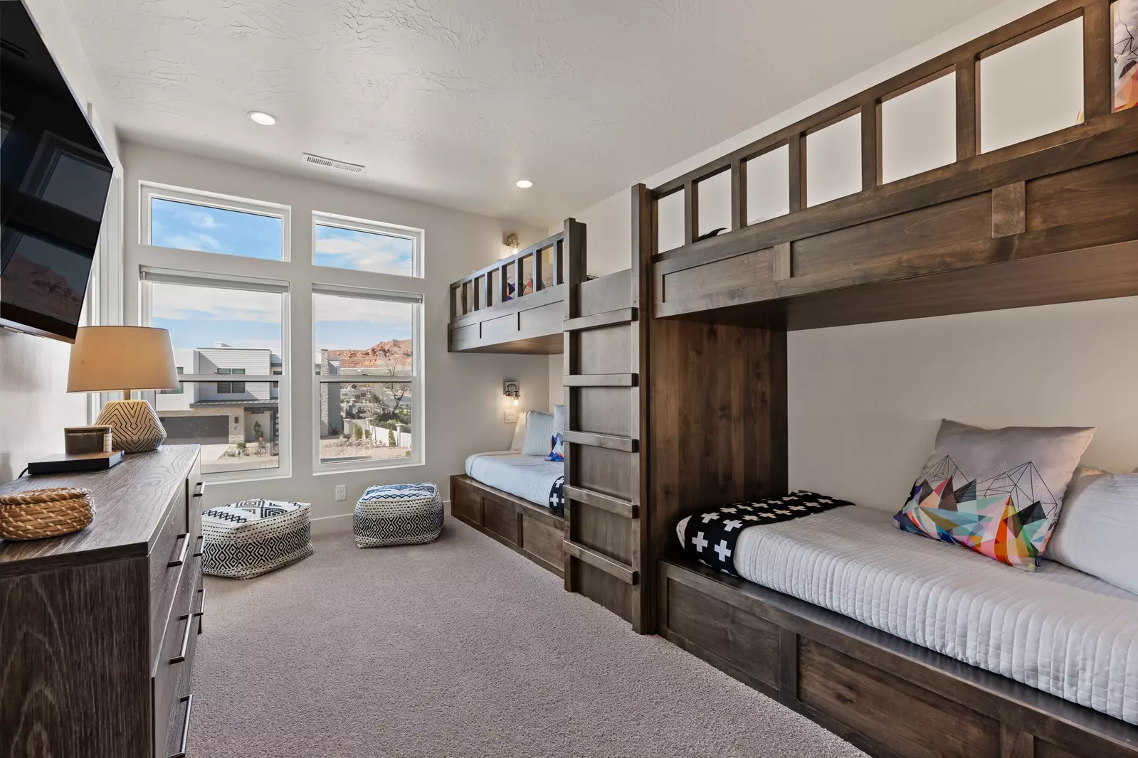 2 Twin/Twin Bunks / Attached Bath