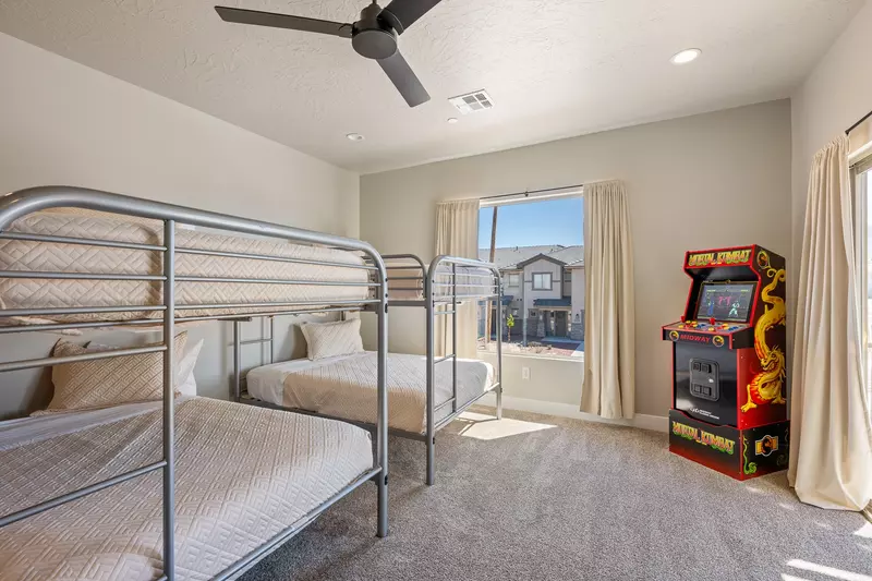 2 Double/Double Bunks