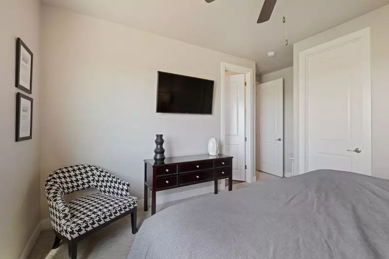 King Bedroom