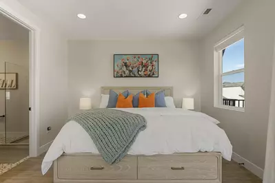 King Bed