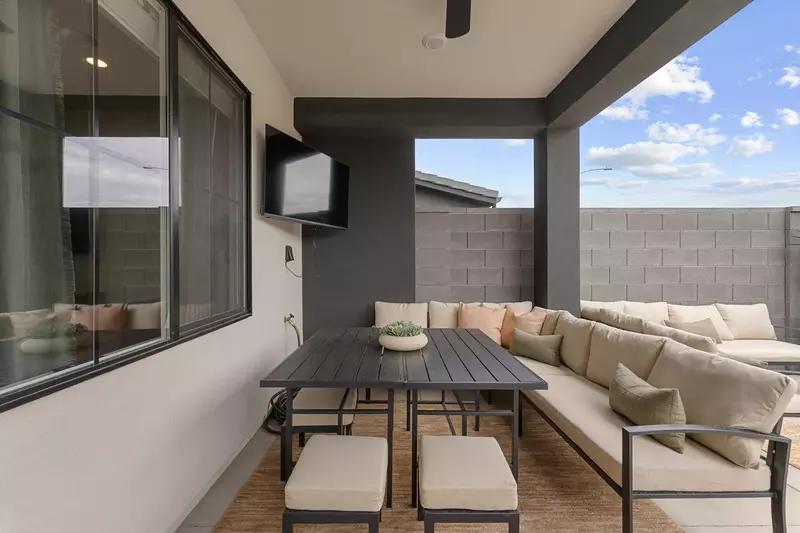 Outdoor Seating