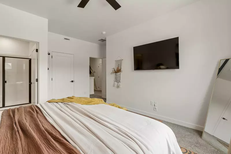King Bedroom