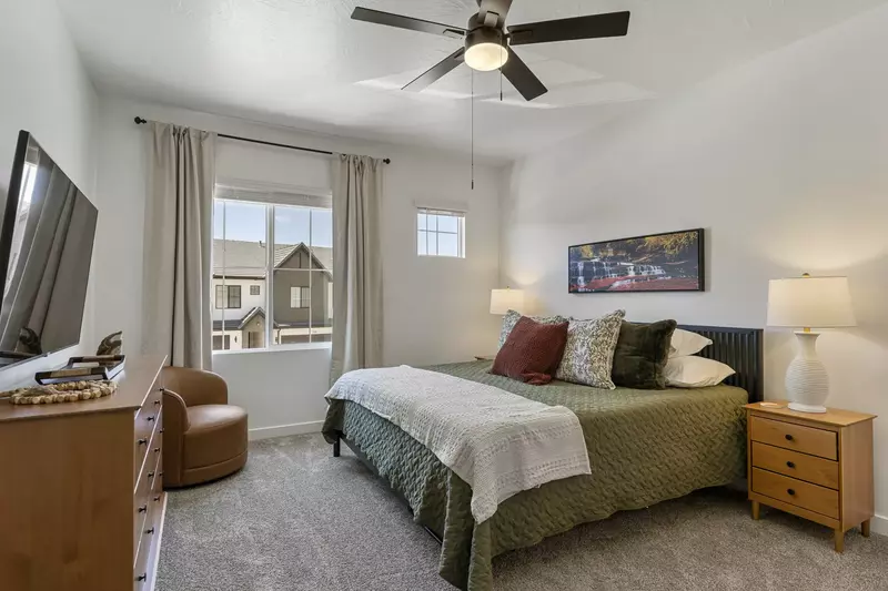 King Bedroom