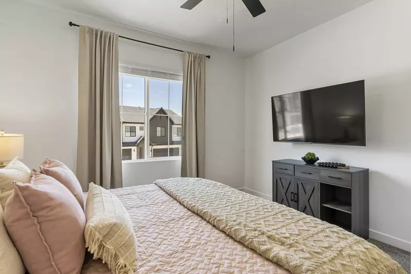 King Bedroom
