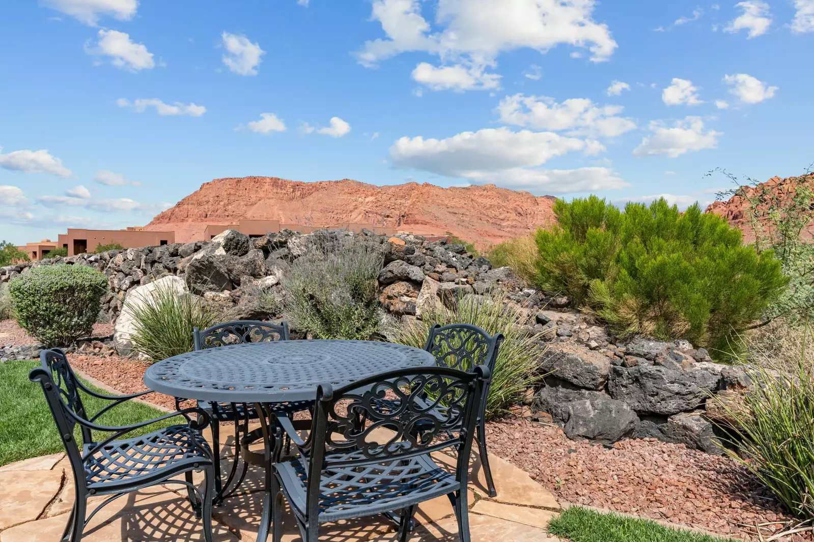 Outdoor Seating + Views