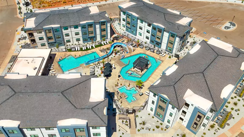 Pool, Slide, Lazy River and Slide