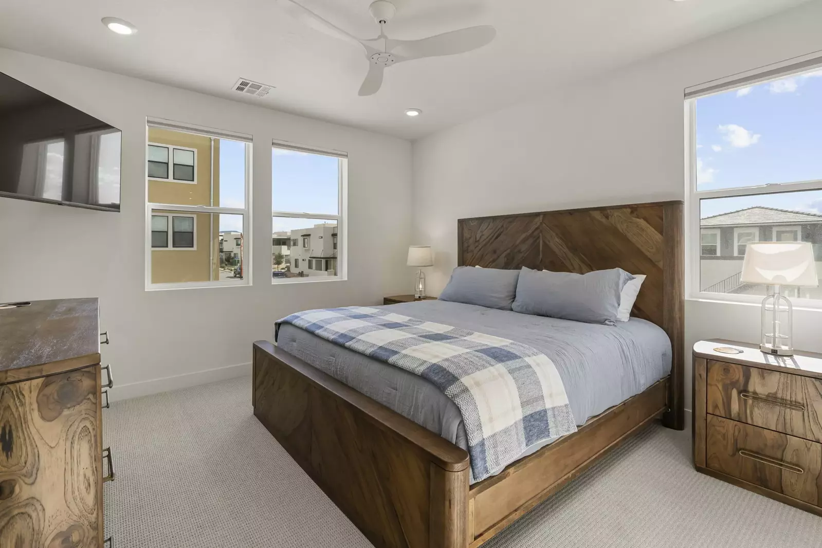 King Bed