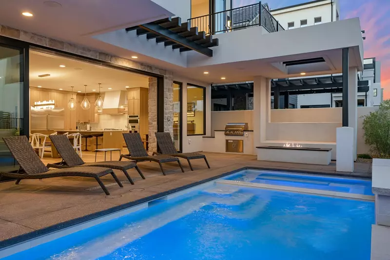 Private Pool