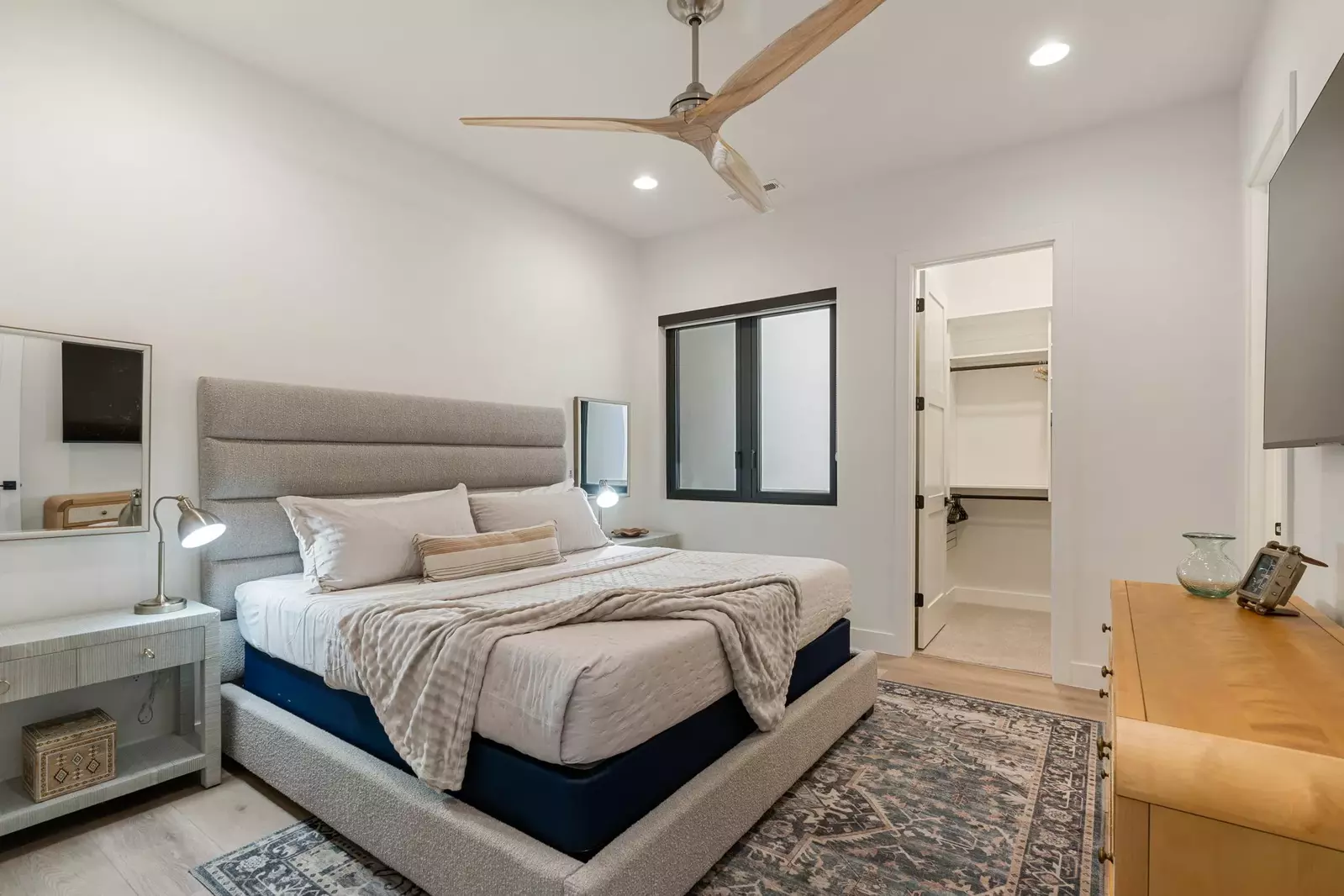 King Bedroom