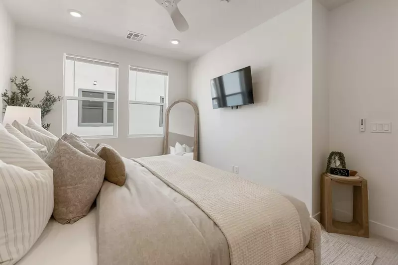 King Bedroom
