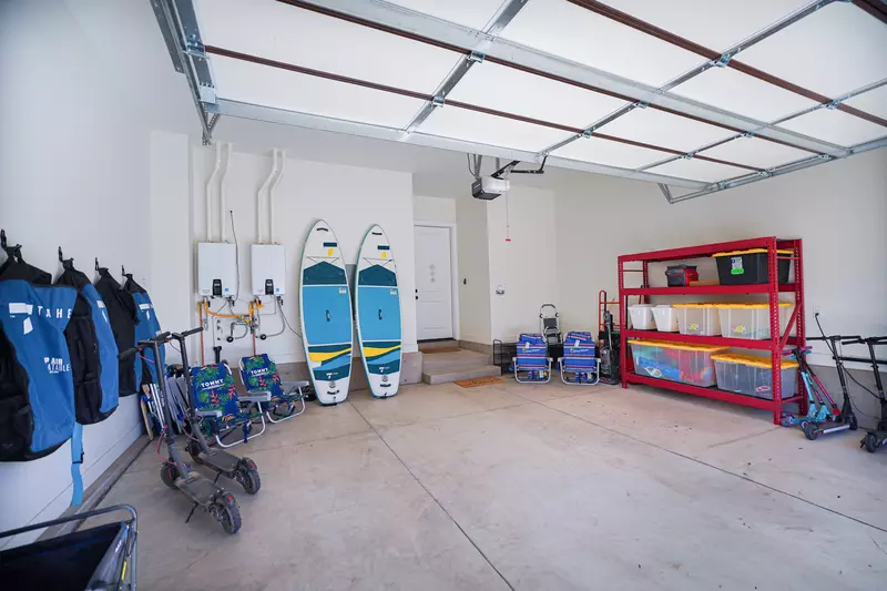 Garage Amenities