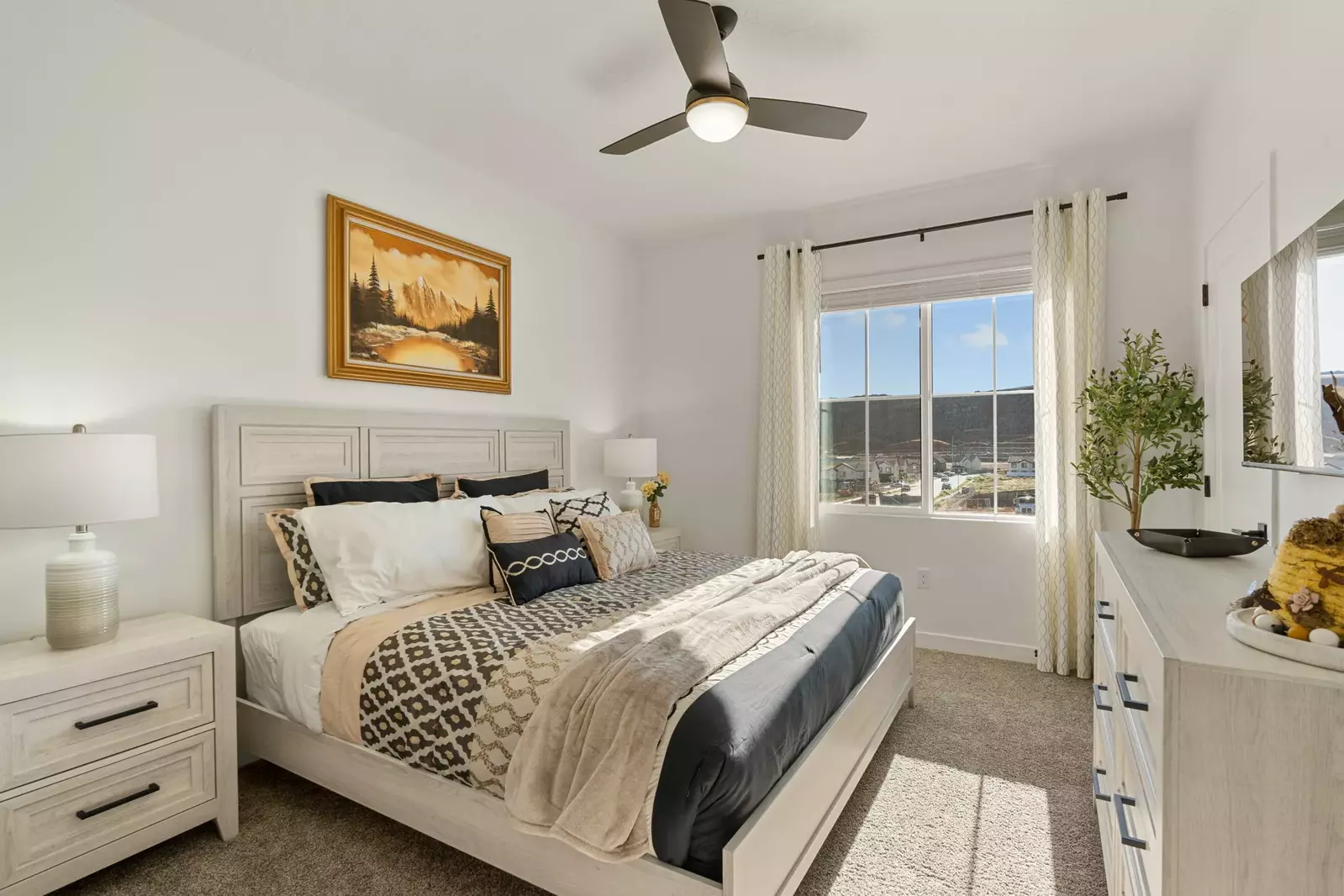 King Bedroom