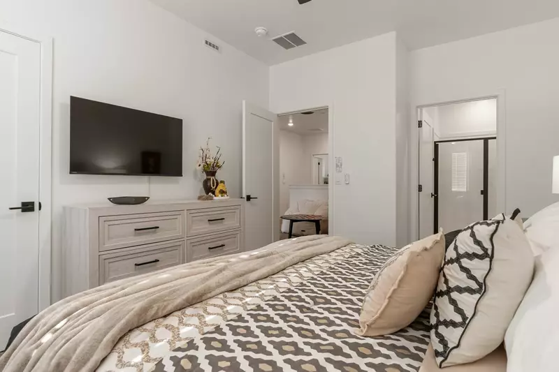 King Bedroom