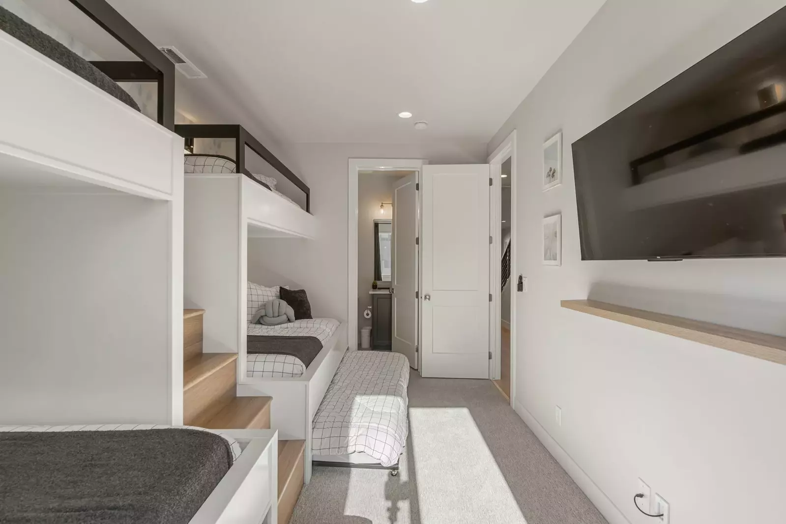 2 Twin/Double Bunks + 2 Twin Trundles