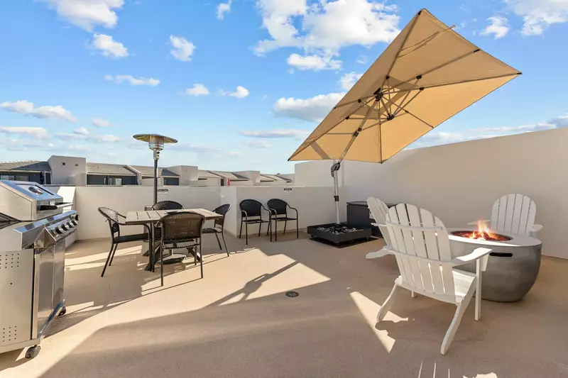 Rooftop Patio