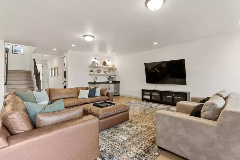 Upstairs Loft + Kitchenette