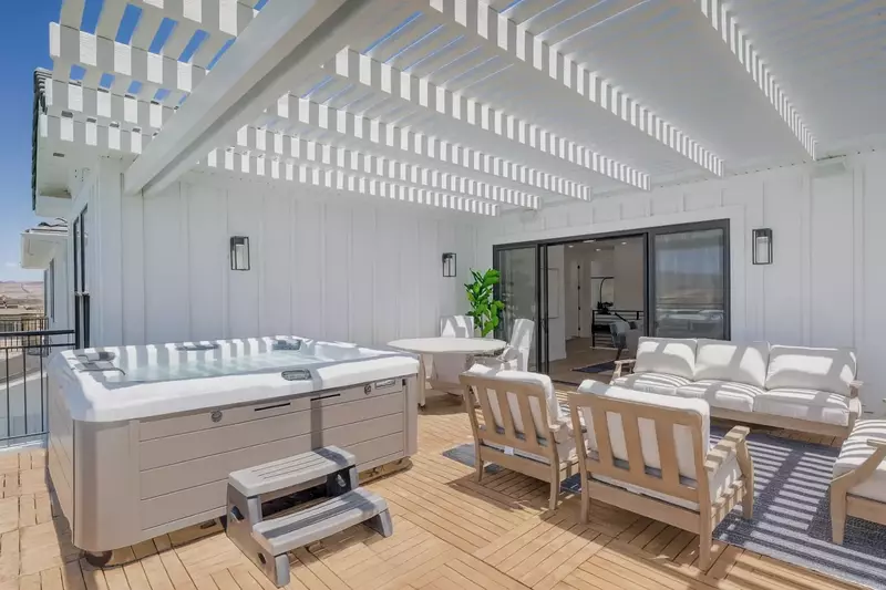 Hot Tub and Patio Seating