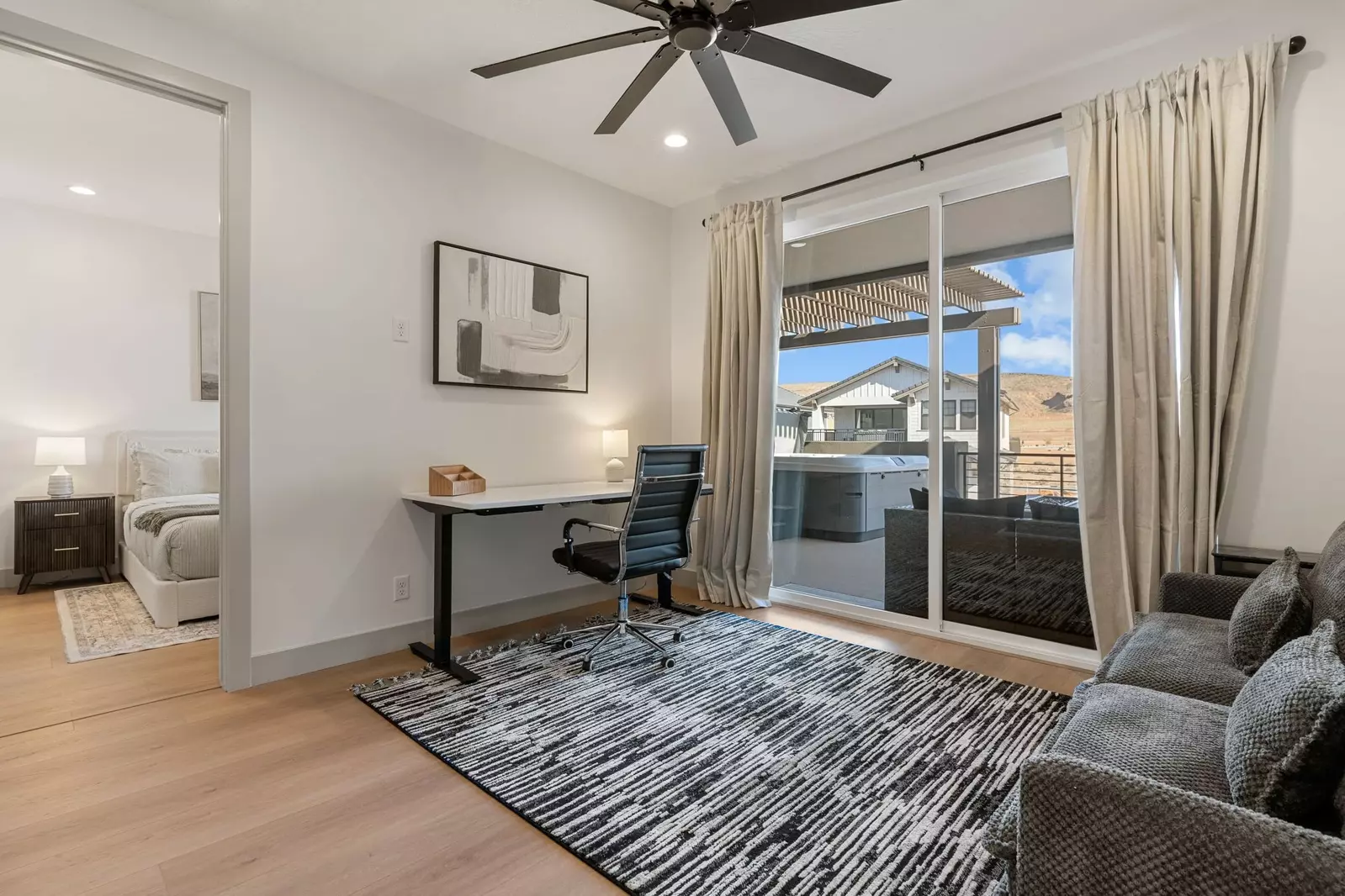 Sofa Sleeper + Work Station