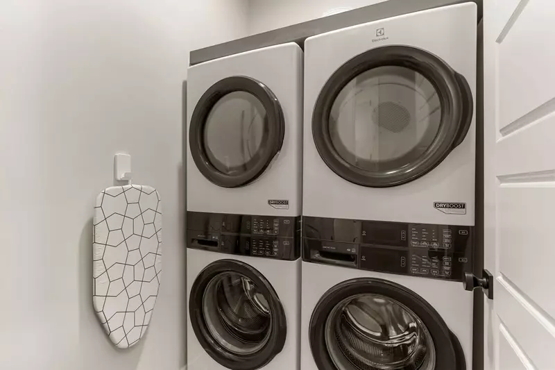Double Washer + Dryer