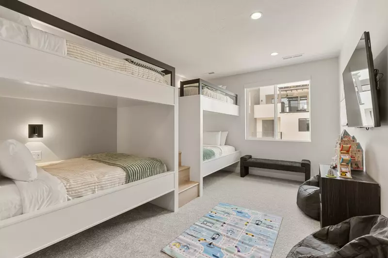 2 Double/Double Bunks