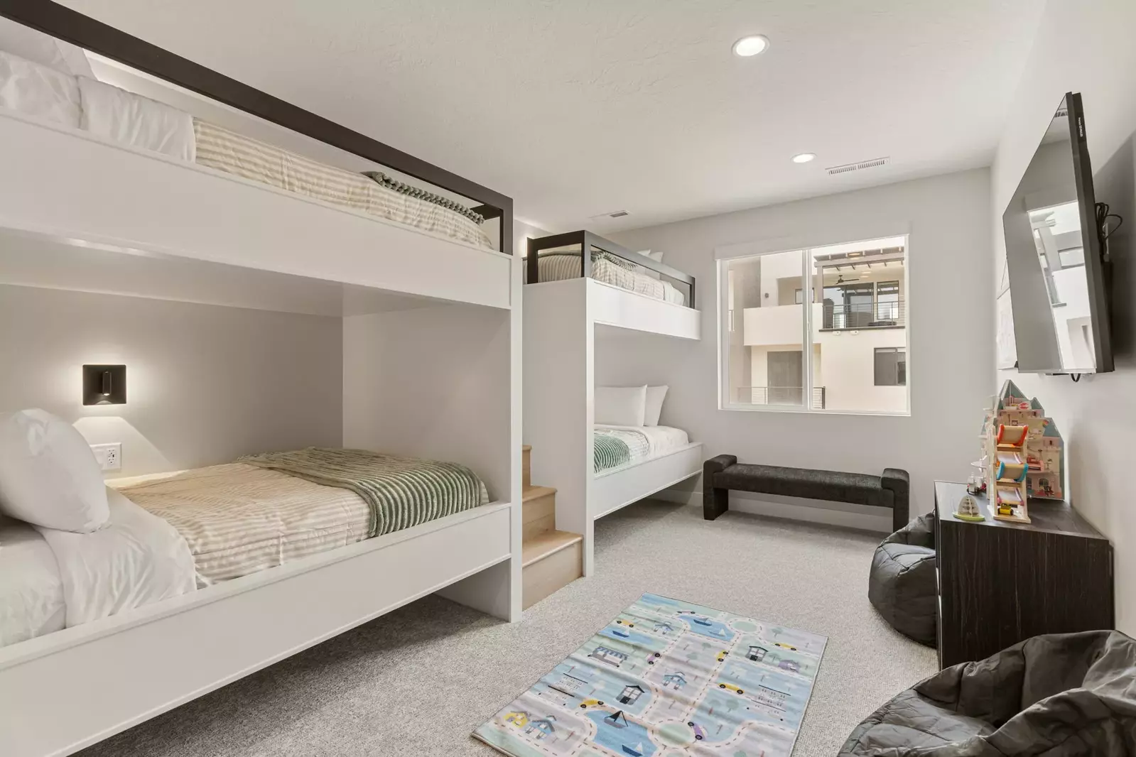 2 Double/Double Bunks