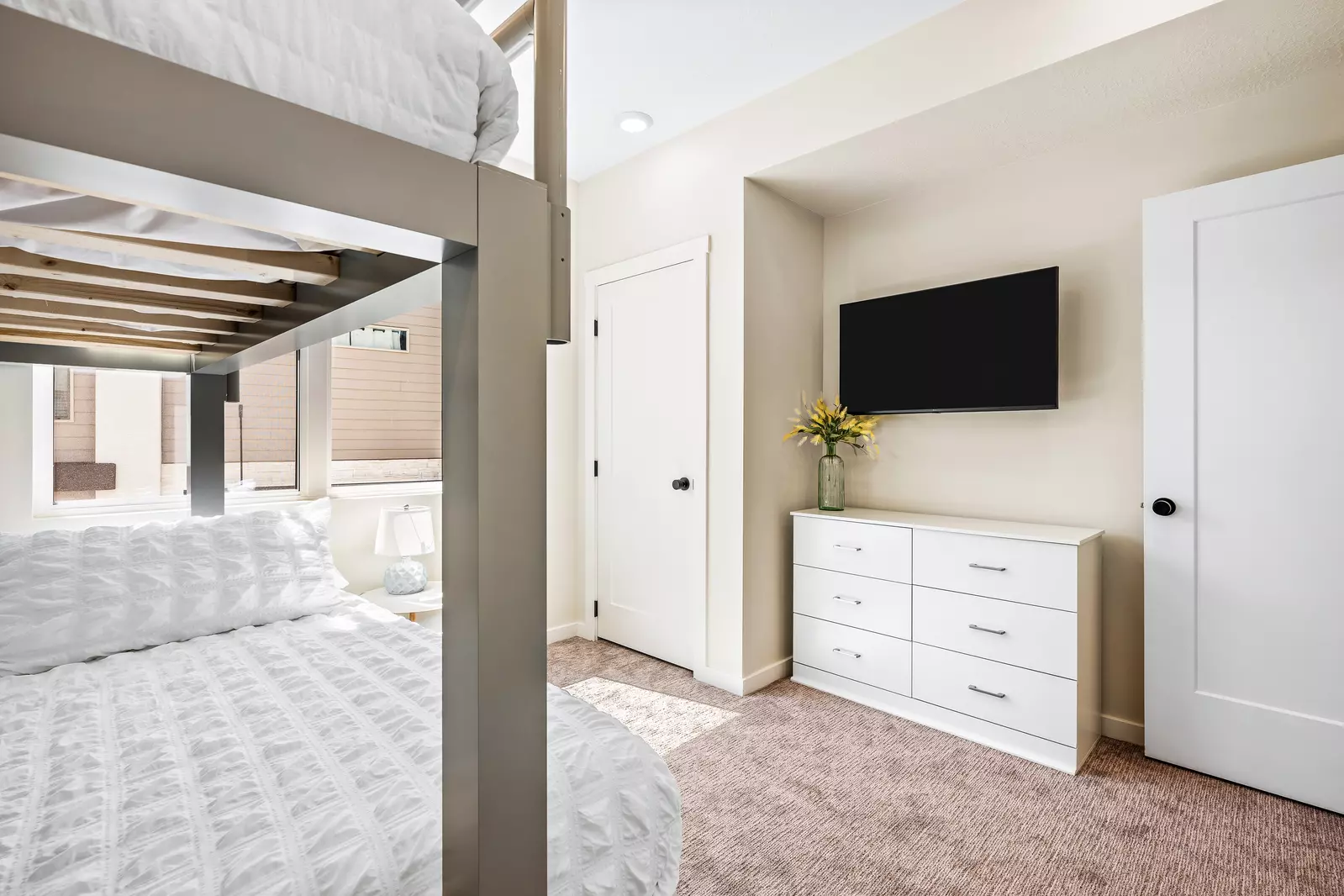 953 Akoya Pearl #207 - www.trussmedia.co - 16