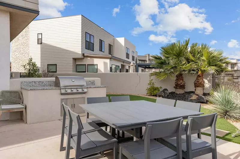 Outdoor Dining Table