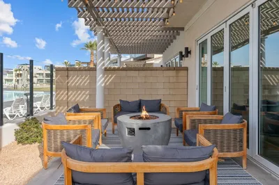 Private Back Patio w/ Fire Table