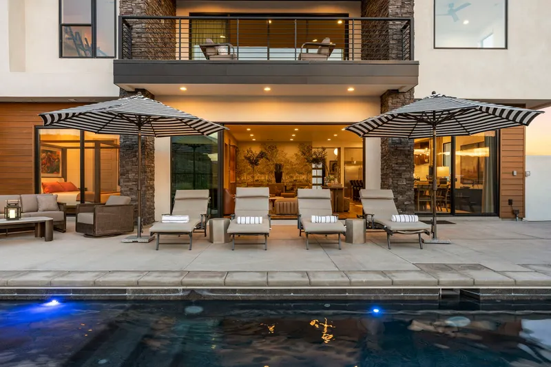 Private Pool