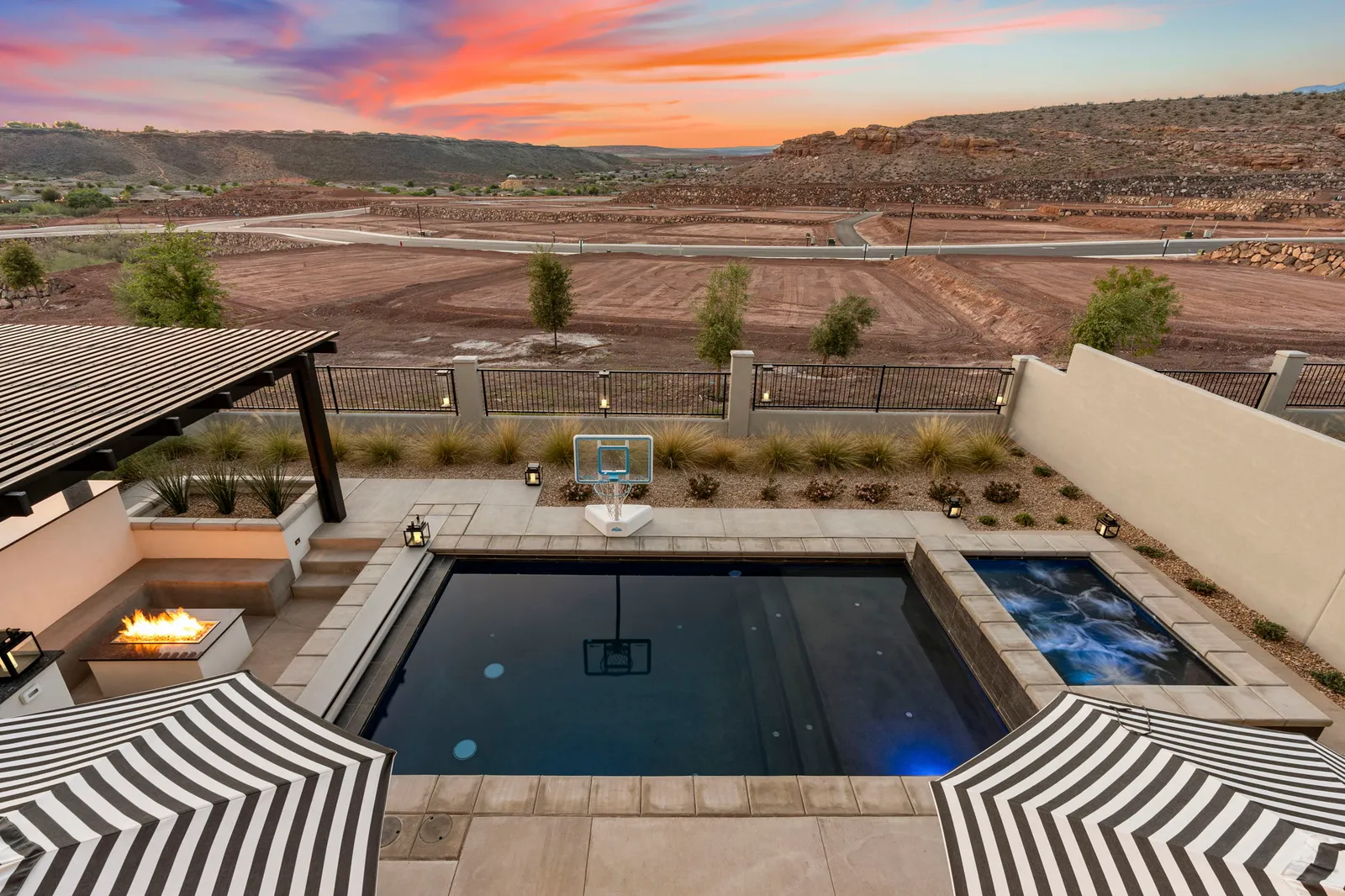 Private Pool