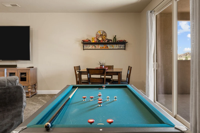 Bumper Pool Table